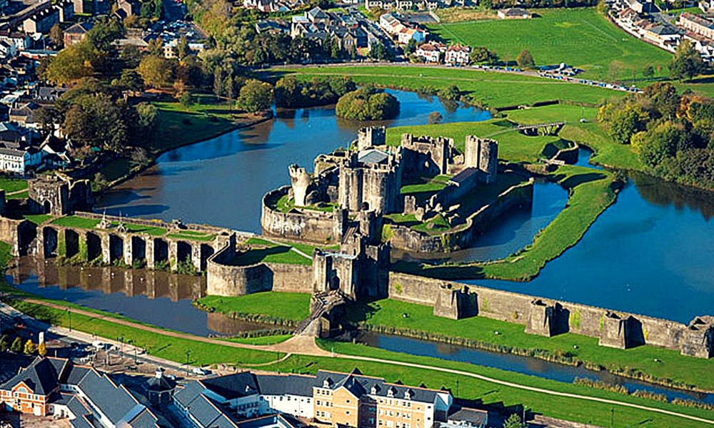 By Cadw