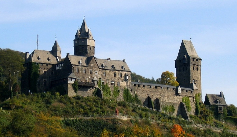 altena castle