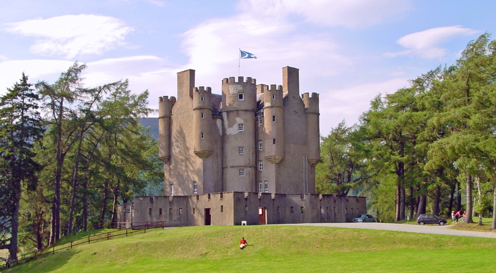 braemar castle