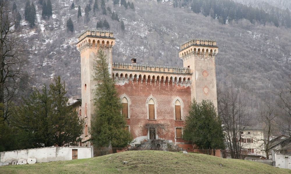 castelmur castle